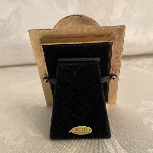 SILVESTRI MINI PICTURE FRAME 3 1/2”H x 2 1/2”W - Picture 2 of 3